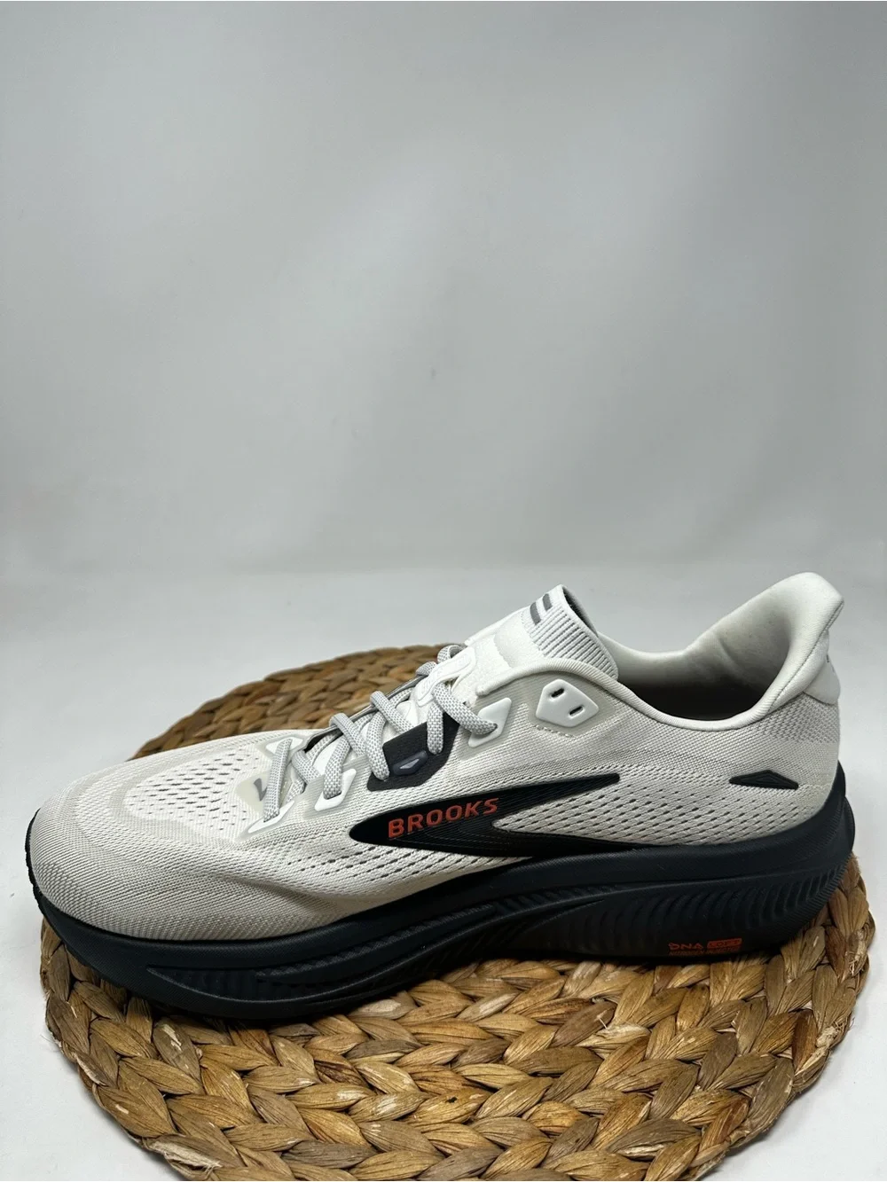 Brooks ghost 18